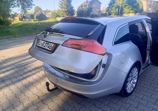Opel Insignia cena 25000 przebieg: 196000, rok produkcji 2011 z Zawiercie małe 562